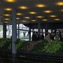這裡是環保主題館，是用寶特瓶蓋成的方舟館喔。講究美觀也提倡環保